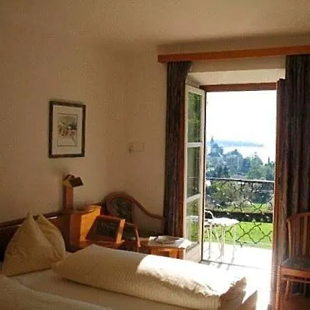 Haus Edith Bed & Breakfast 3*